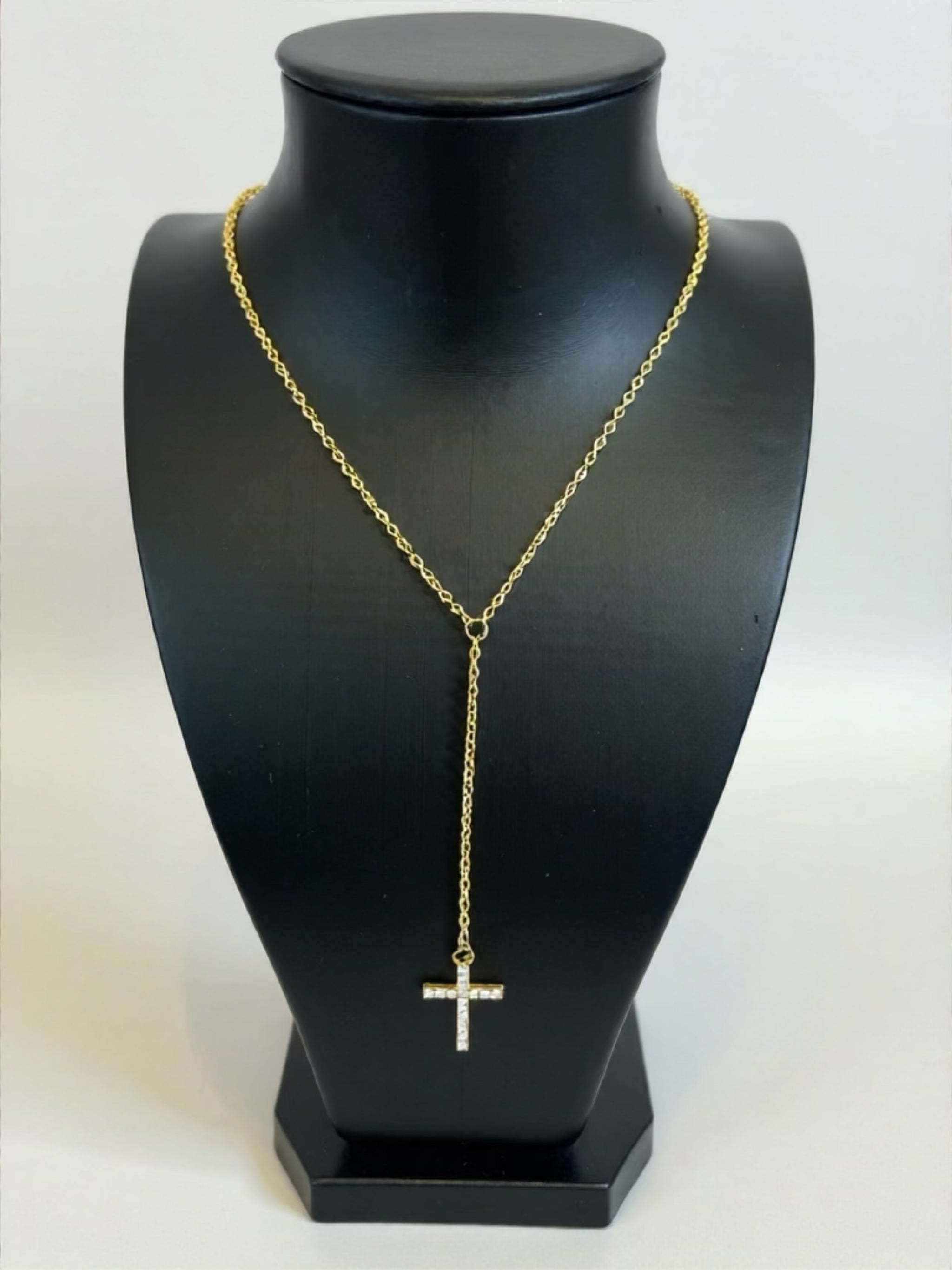 COLLANA CRAVATTA CON CIONDOLO A CROCE